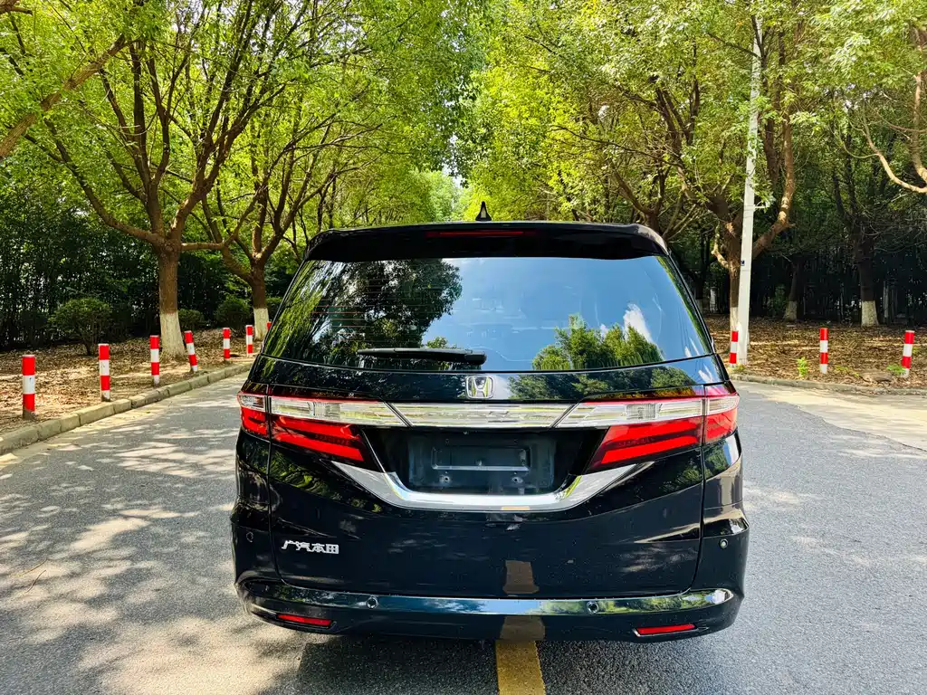 Honda Odyssey — миниатюра 12
