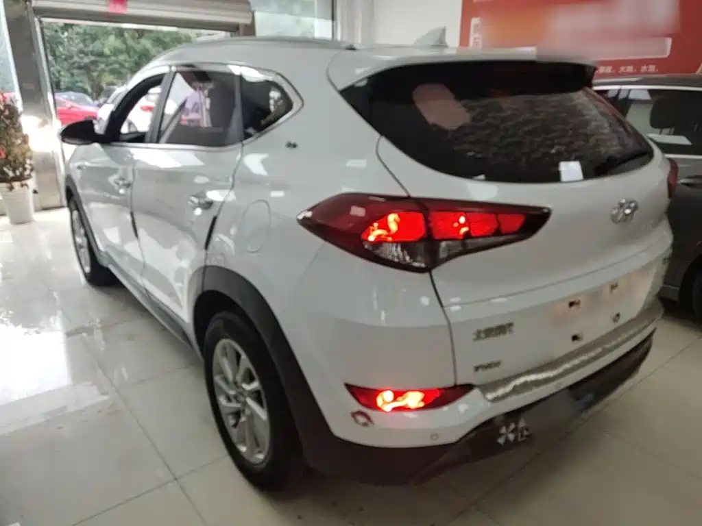 Hyundai Tucson 2015 1.6T DCT