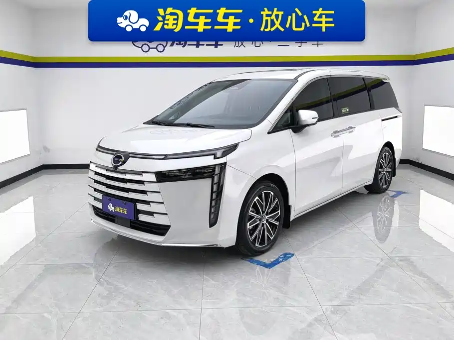 GAC Motor Trumpchi E8