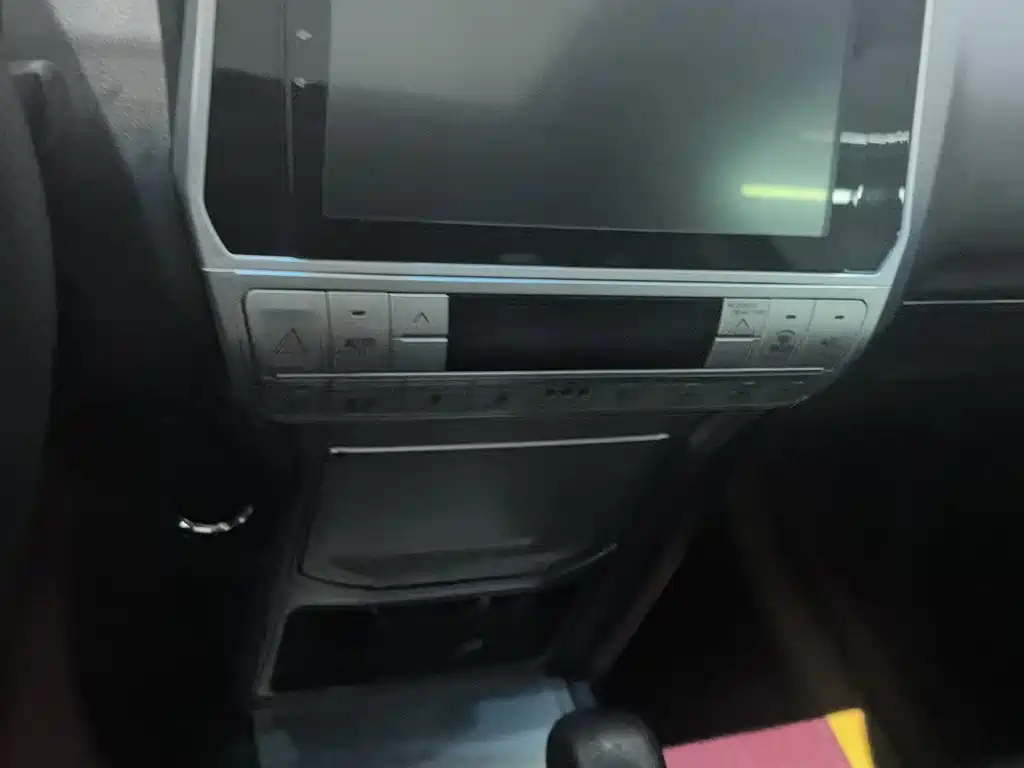 Toyota Prado — миниатюра 8