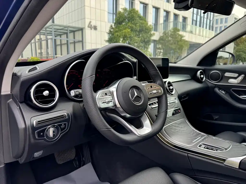 Mercedes-Benz C-Class — миниатюра 28