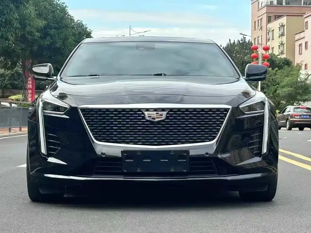 CADILLAC CT6