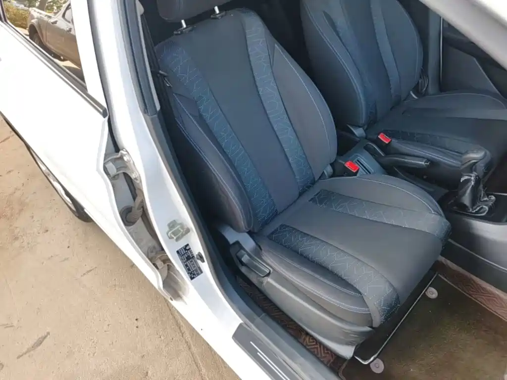 Baojun 310 — миниатюра 25