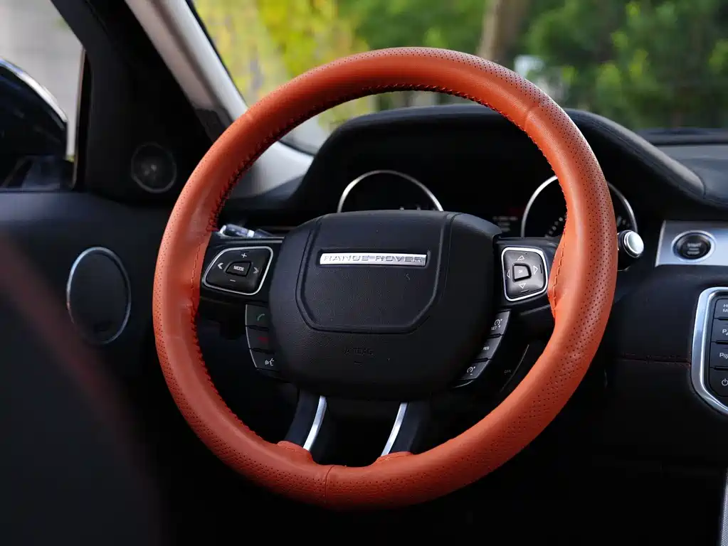 Land Rover Evoque (Import) — миниатюра 12