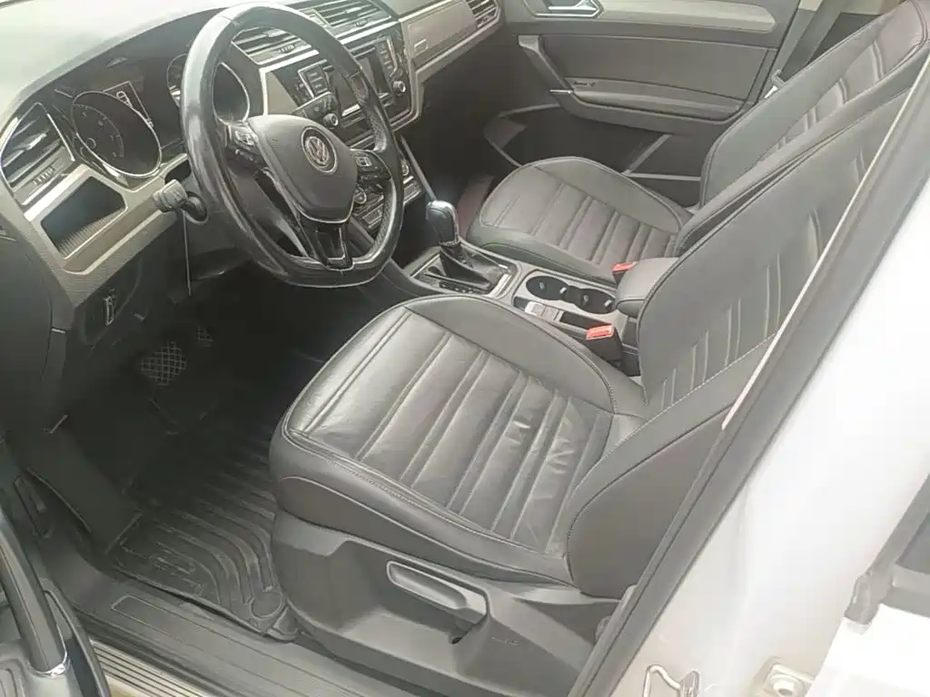 Volkswagen Touran — миниатюра 15