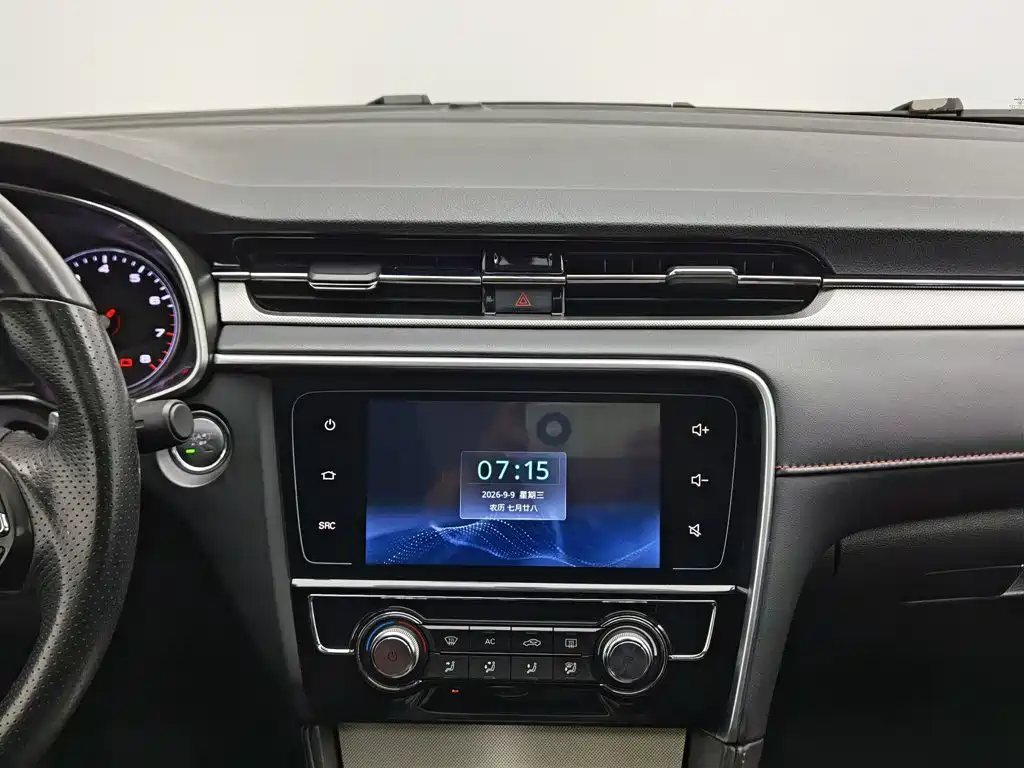 MG MG6 — миниатюра 12