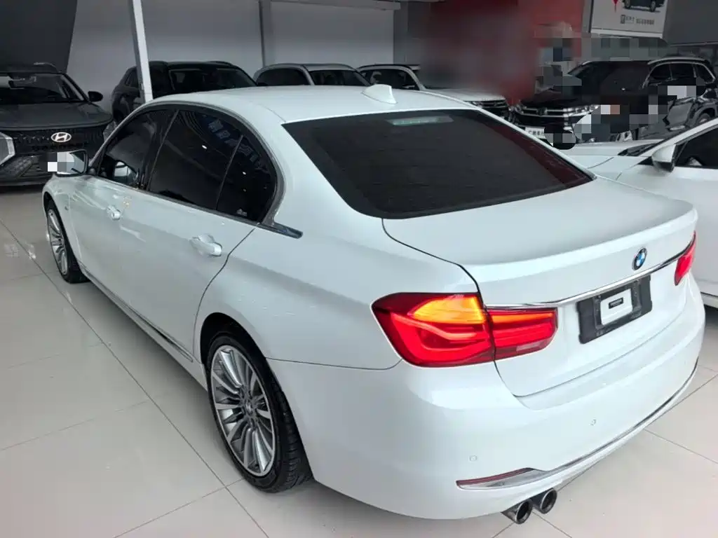BMW 3 Series — миниатюра 5