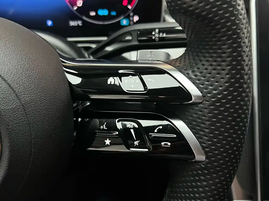 Mercedes-Benz C-Class — миниатюра 24