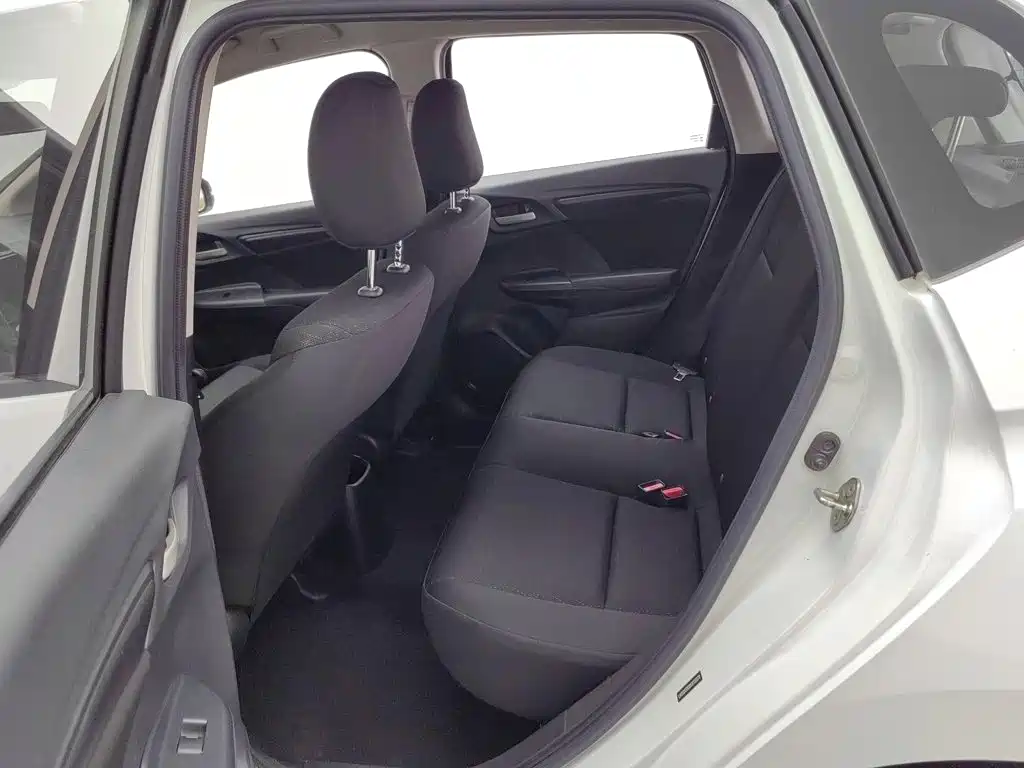 Honda Fit — миниатюра 15