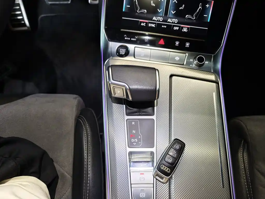 Audi A6L — миниатюра 14