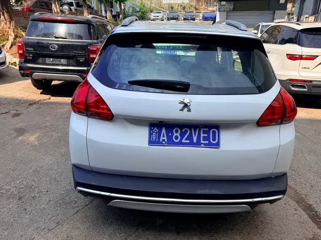 Peugeot 2008 — миниатюра 8