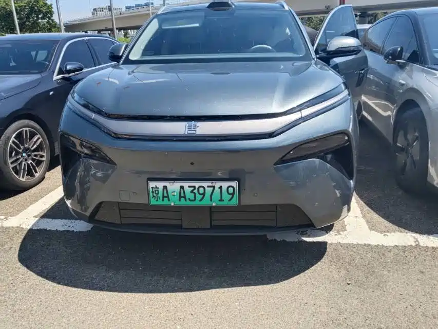 BYD Tang L — миниатюра 2