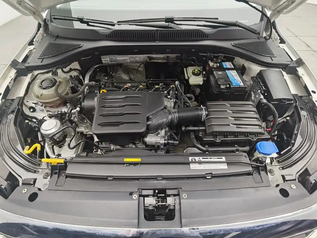 Volkswagen Lavida — миниатюра 6