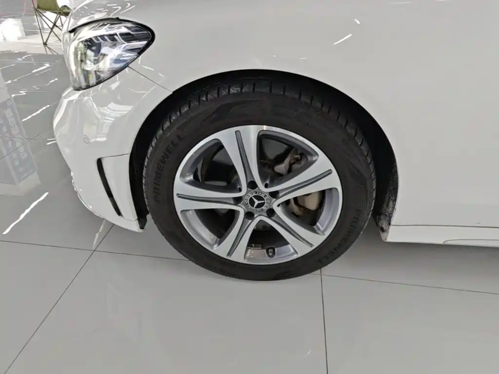 Mercedes-Benz C-Class — миниатюра 23