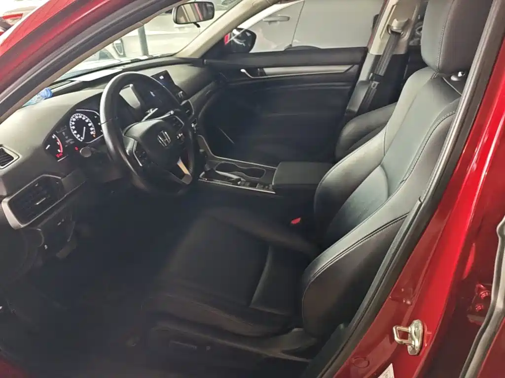 Honda Accord — миниатюра 15