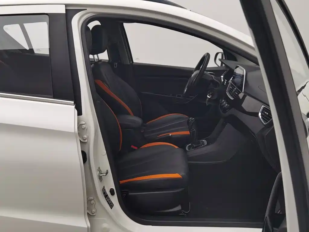 Baojun 310 — миниатюра 23