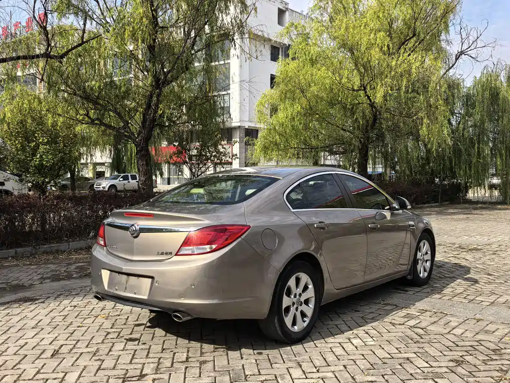 Buick Regal — миниатюра 5