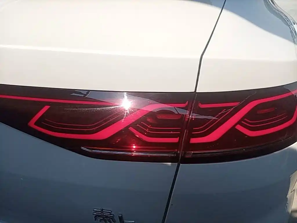 BYD Qin L — миниатюра 8