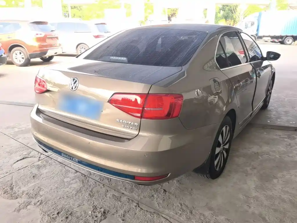 Volkswagen Sagitar — миниатюра 7