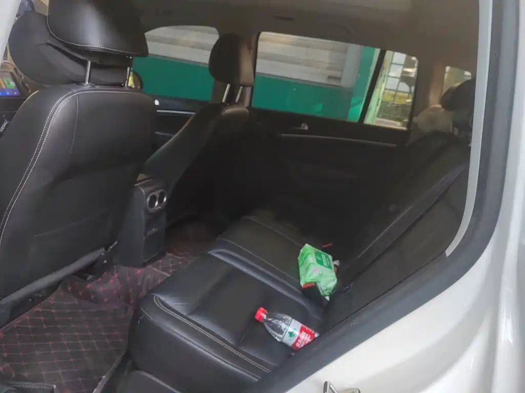 Volkswagen Tiguan — миниатюра 13