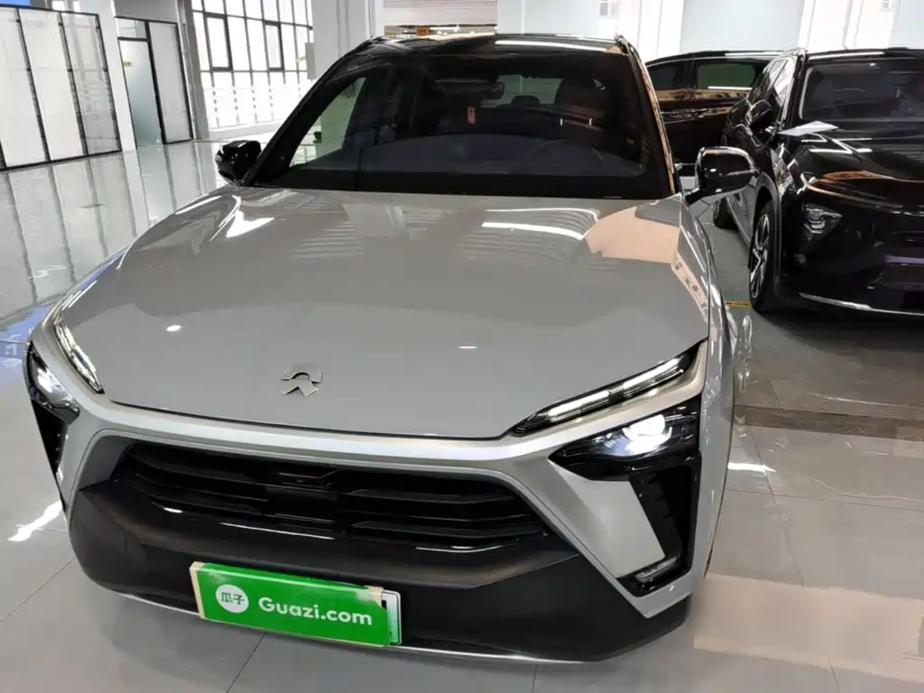 NIO ES8 — миниатюра 3