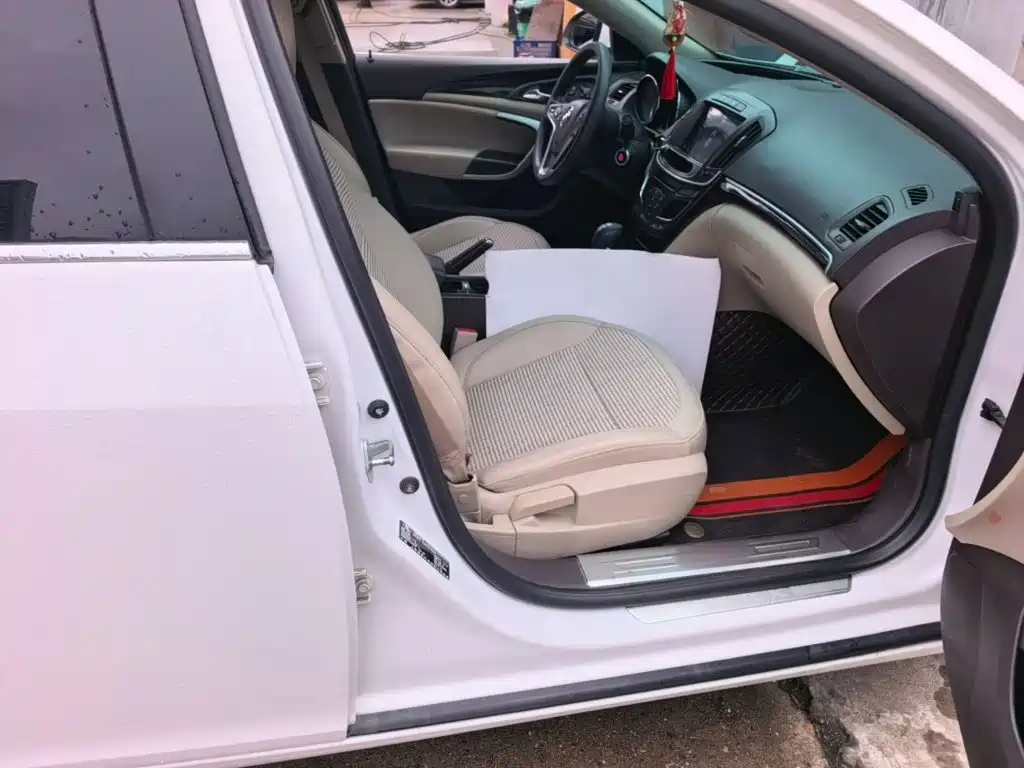 Buick Regal — миниатюра 25