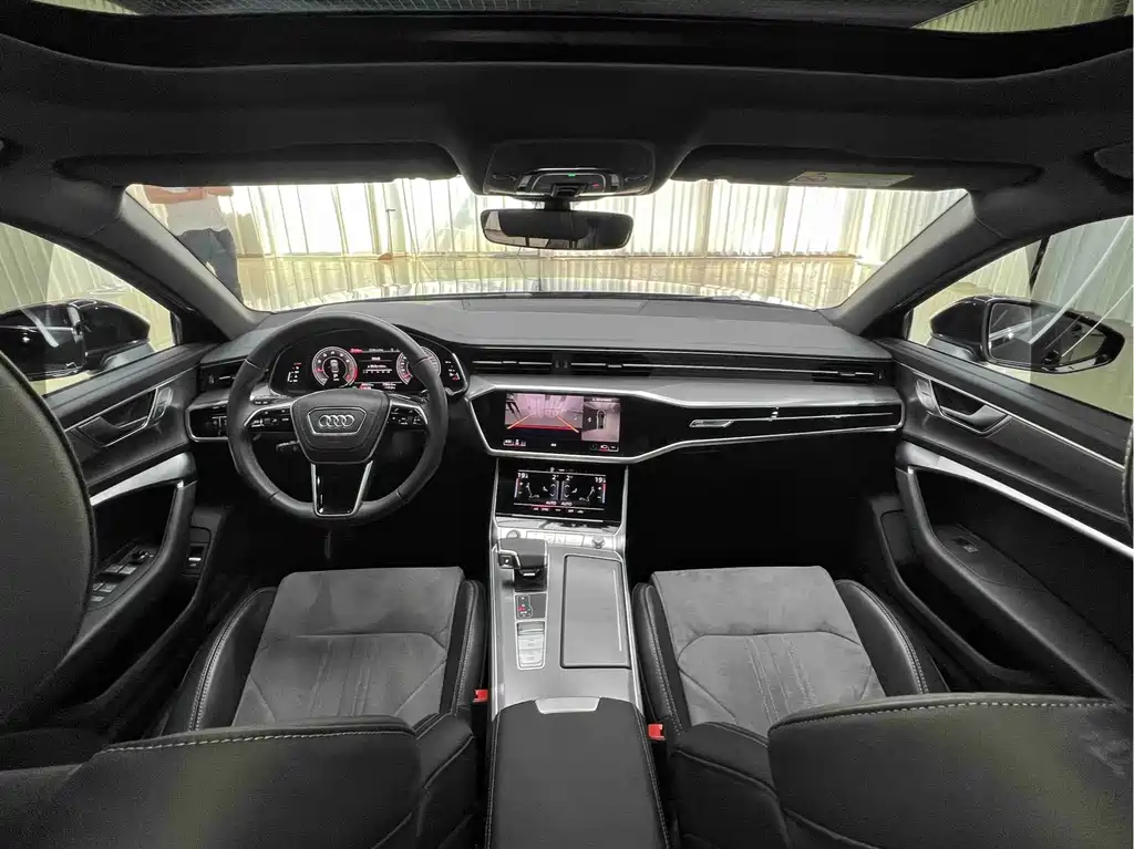 Audi A6L — миниатюра 12