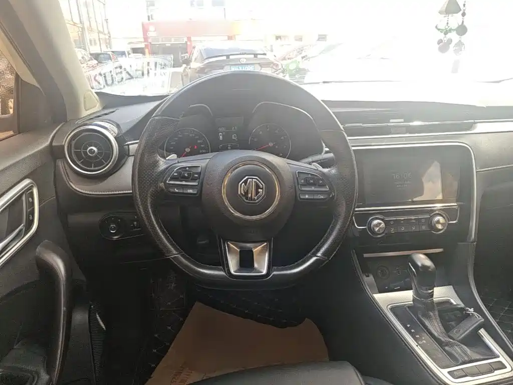 MG MG6 — миниатюра 11