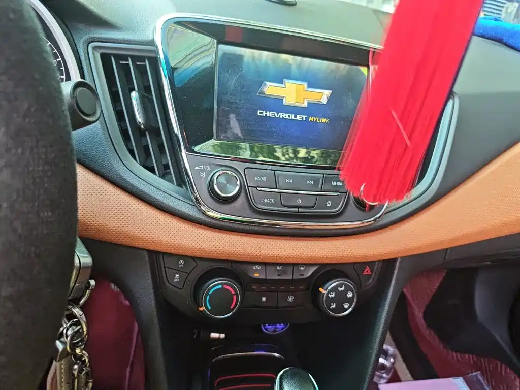 Chevrolet Cavalier — миниатюра 9