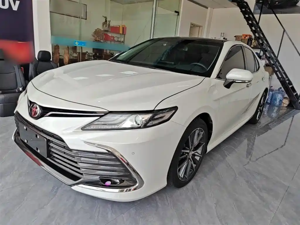 Toyota Camry 2022