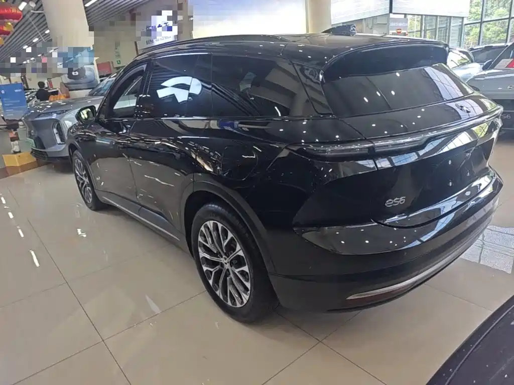 NIO ES6 — миниатюра 5