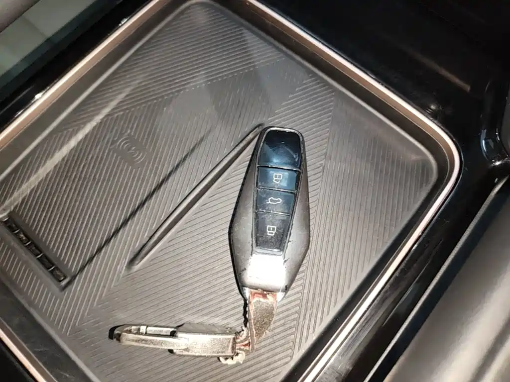 iCAR iCAR 03 — миниатюра 9