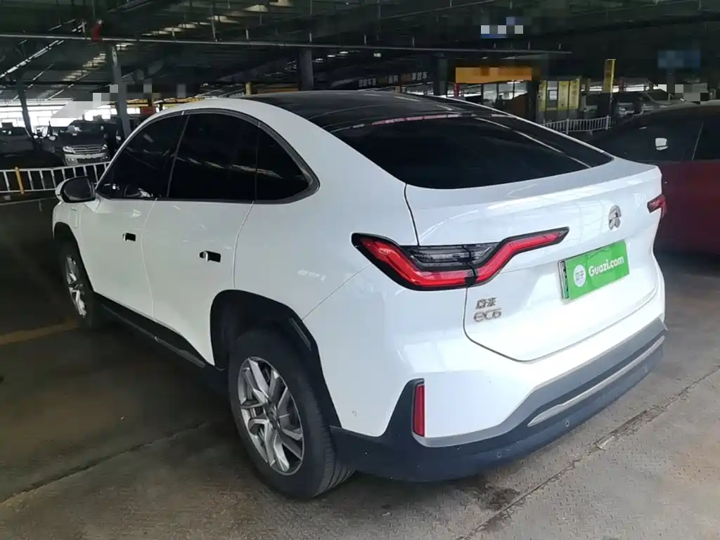 NIO EC6 — миниатюра 5