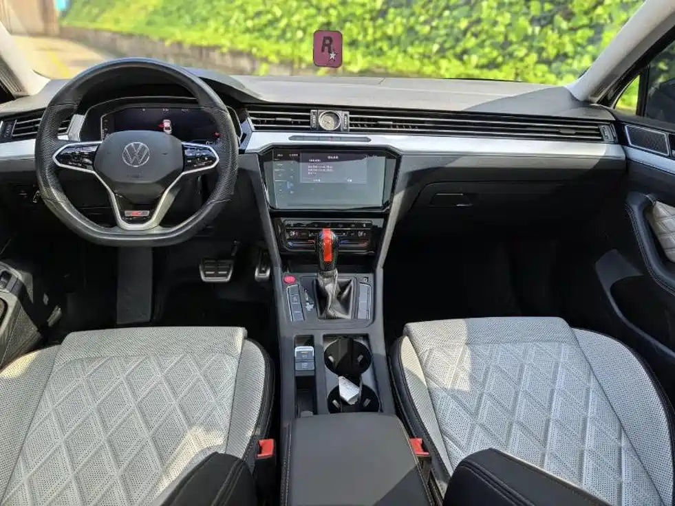 Volkswagen Magotan — миниатюра 5