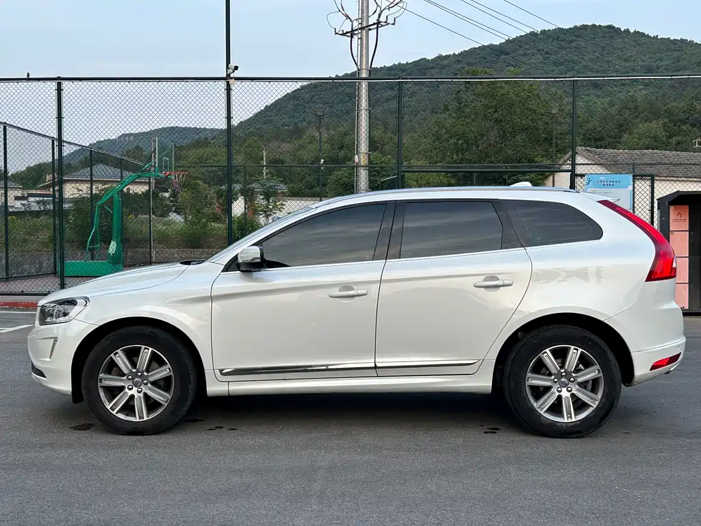 Volvo XC60 2017 T5 AWD