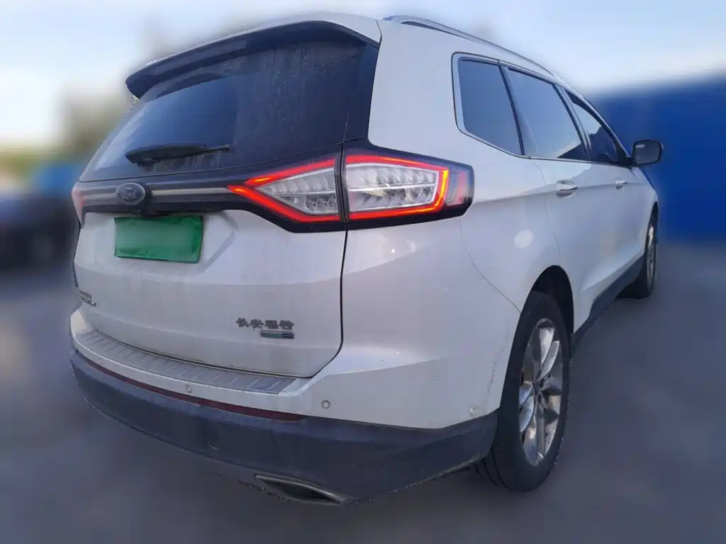 Ford Edge — миниатюра 4