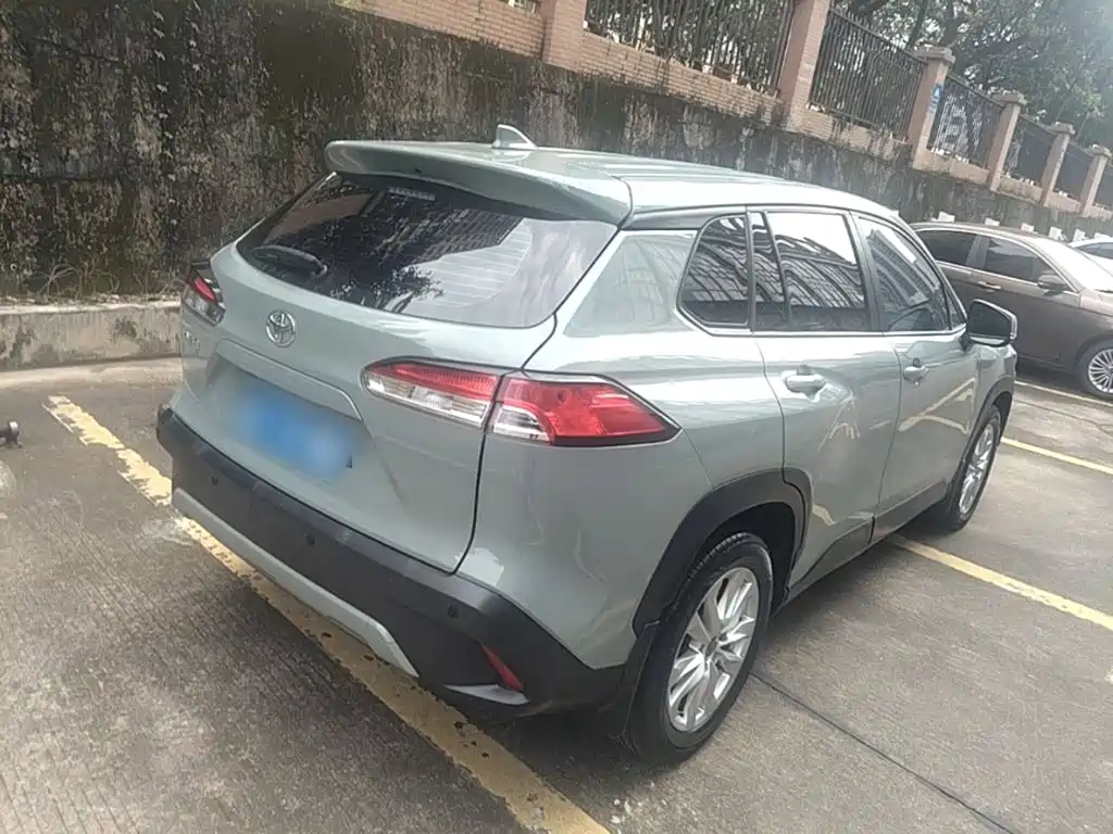 Toyota Corolla Cross — миниатюра 7