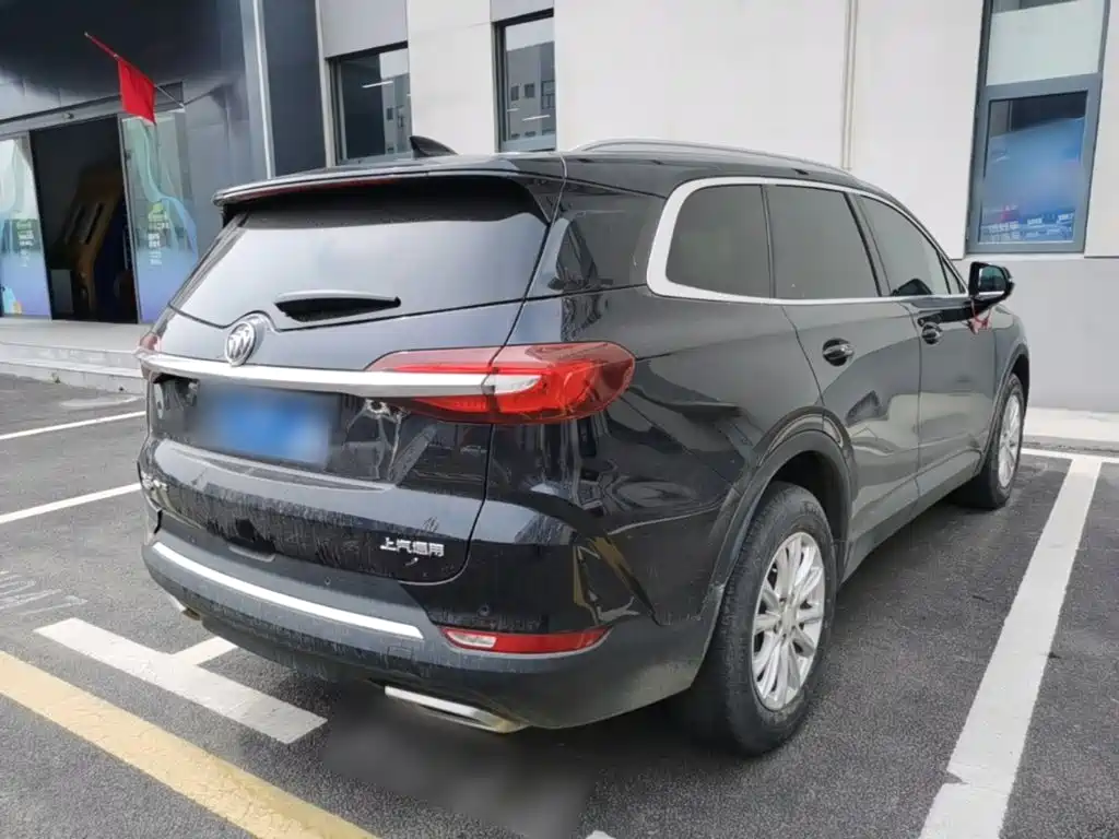 Buick Enclave — миниатюра 7