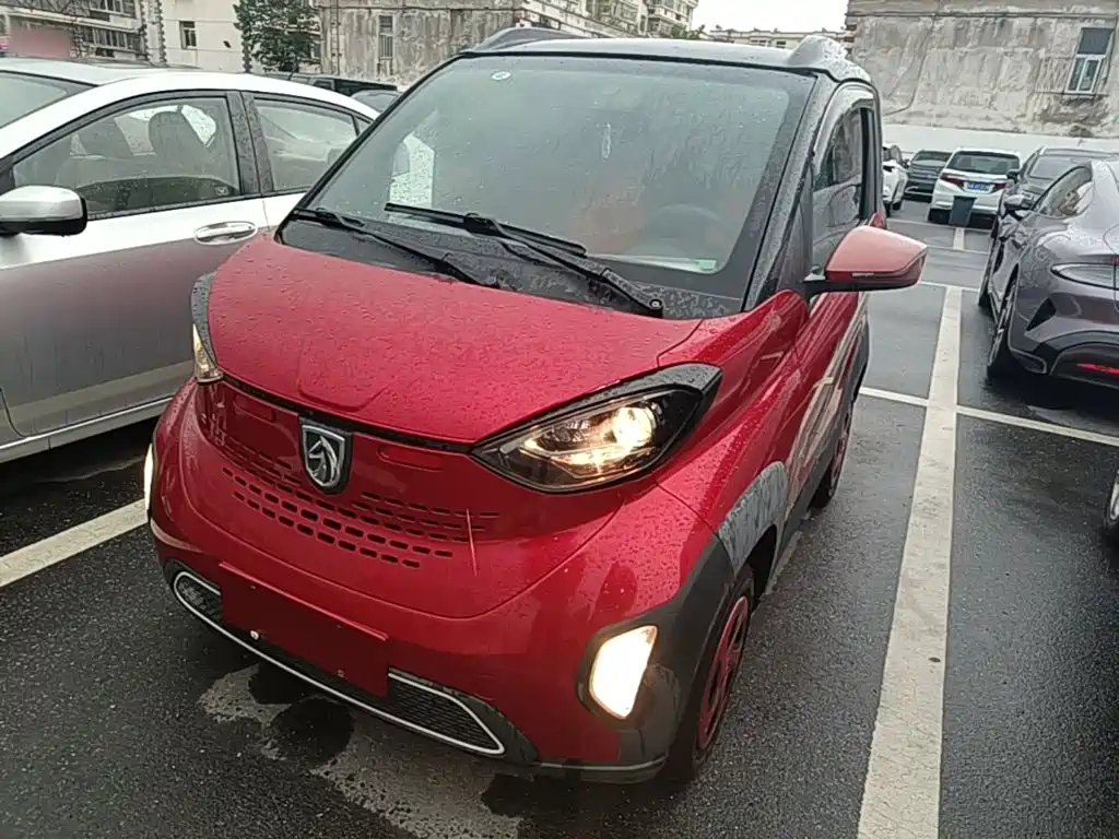 Baojun E100