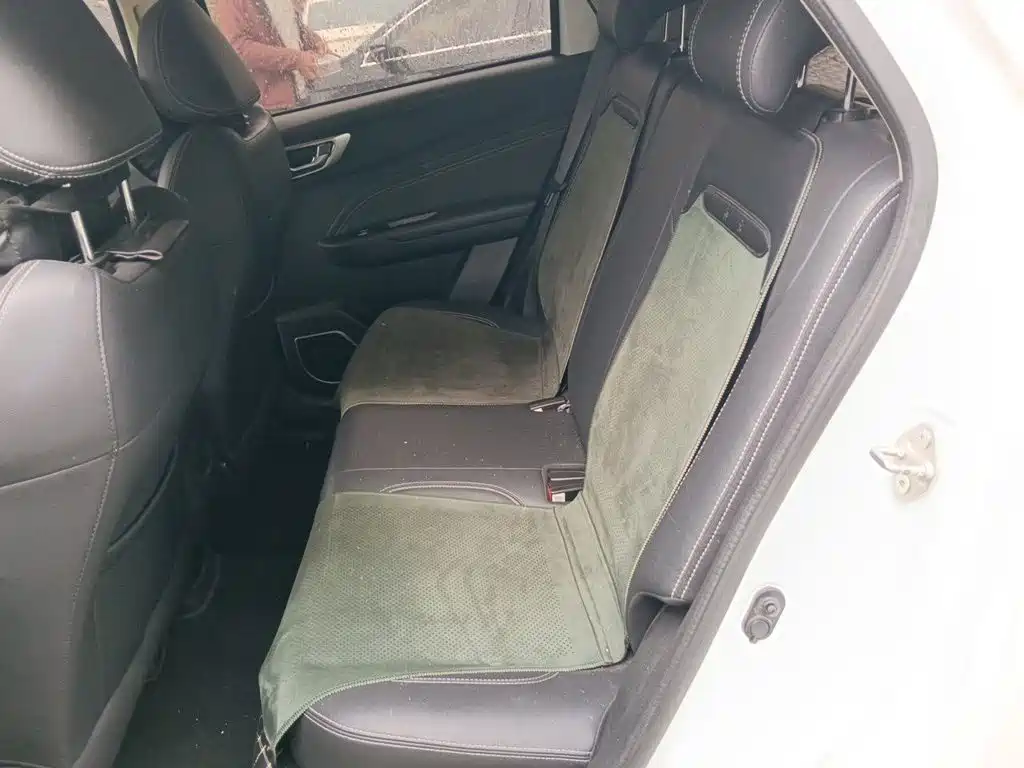 Geely Vision X3 — миниатюра 13