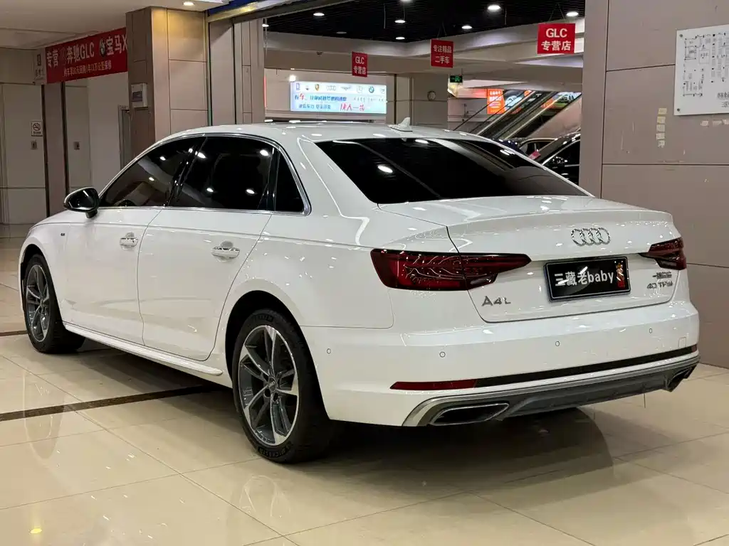 Audi A4L — миниатюра 7