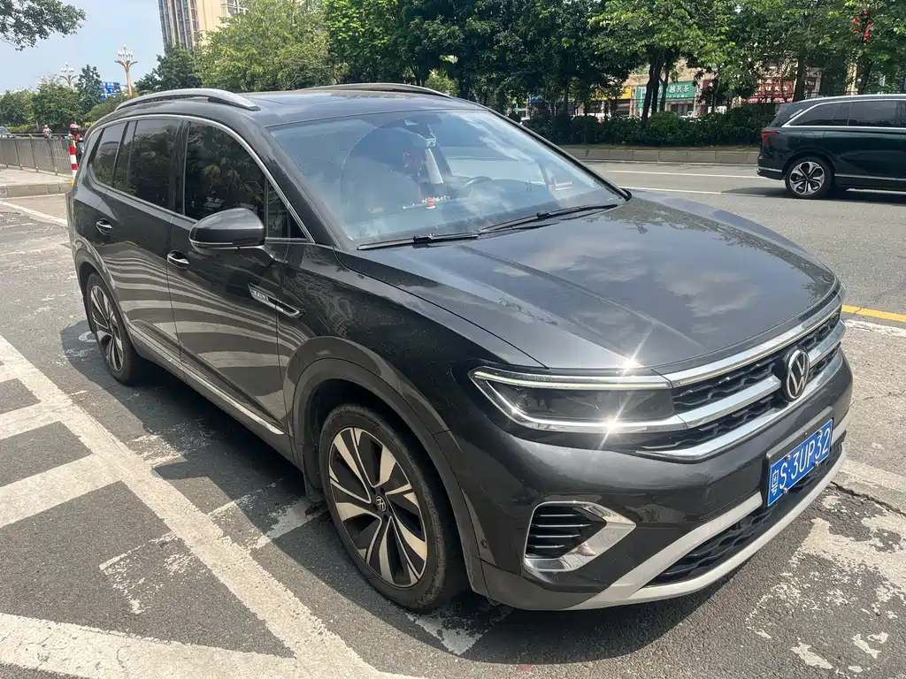 Volkswagen Talagon — миниатюра 3