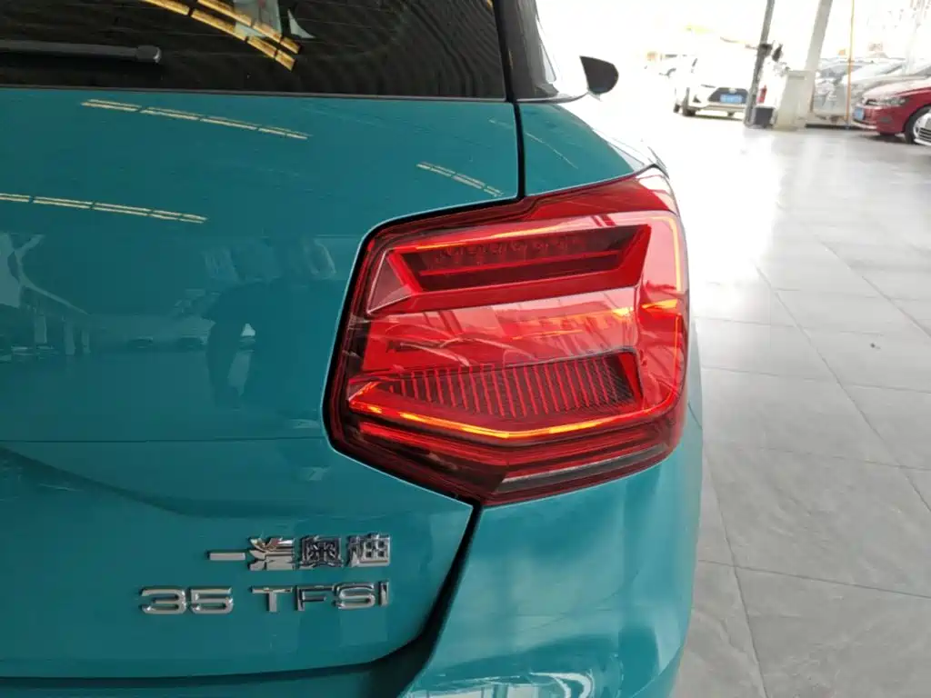 Audi Q2L — миниатюра 8