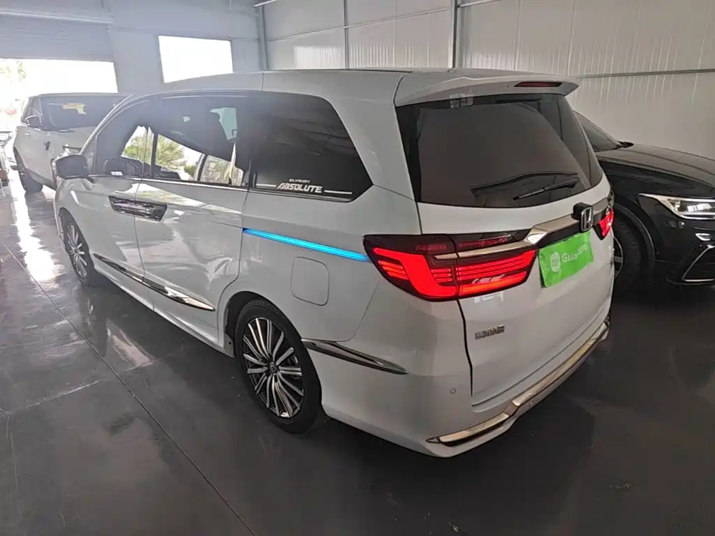 Honda Elysion — миниатюра 5