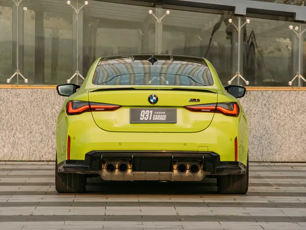 BMW M4 2022 M4