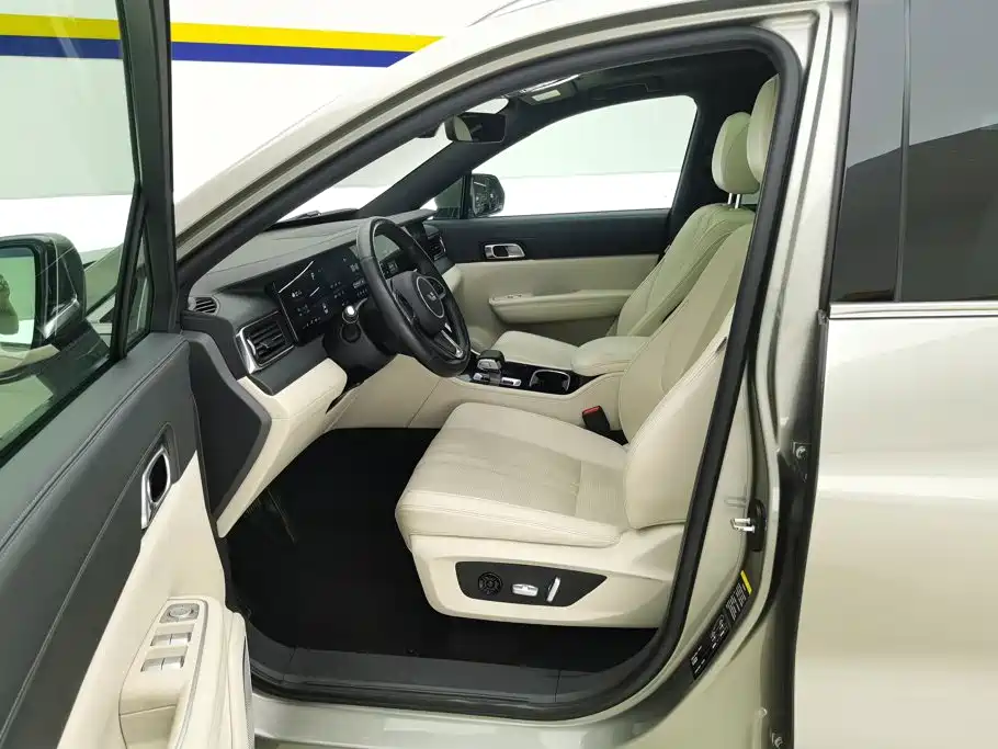 Li Auto Li ONE — миниатюра 9