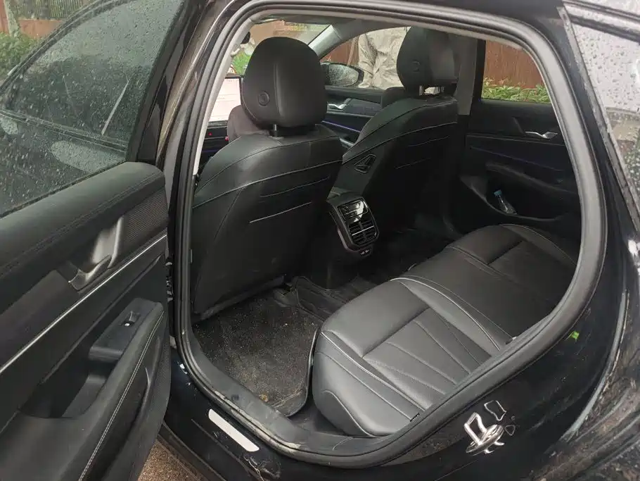 Volkswagen Passat — миниатюра 11