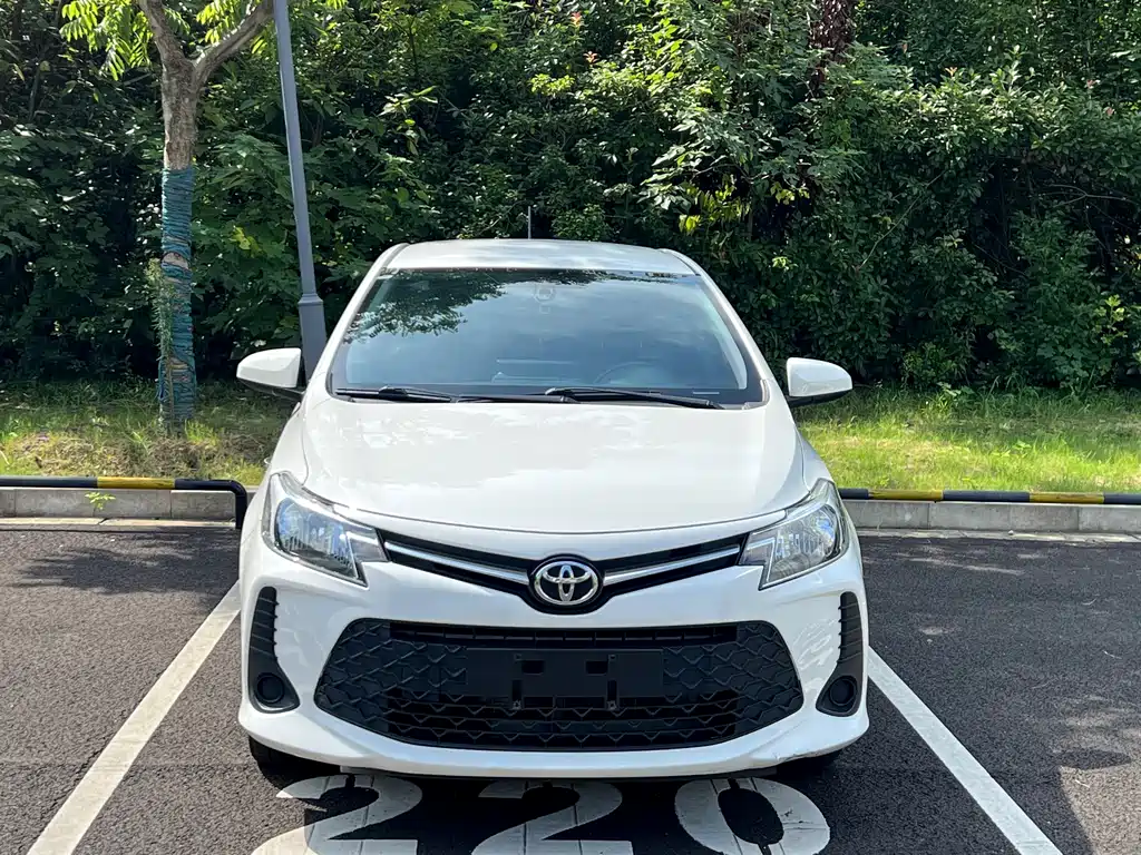 Toyota Vios FS — миниатюра 2