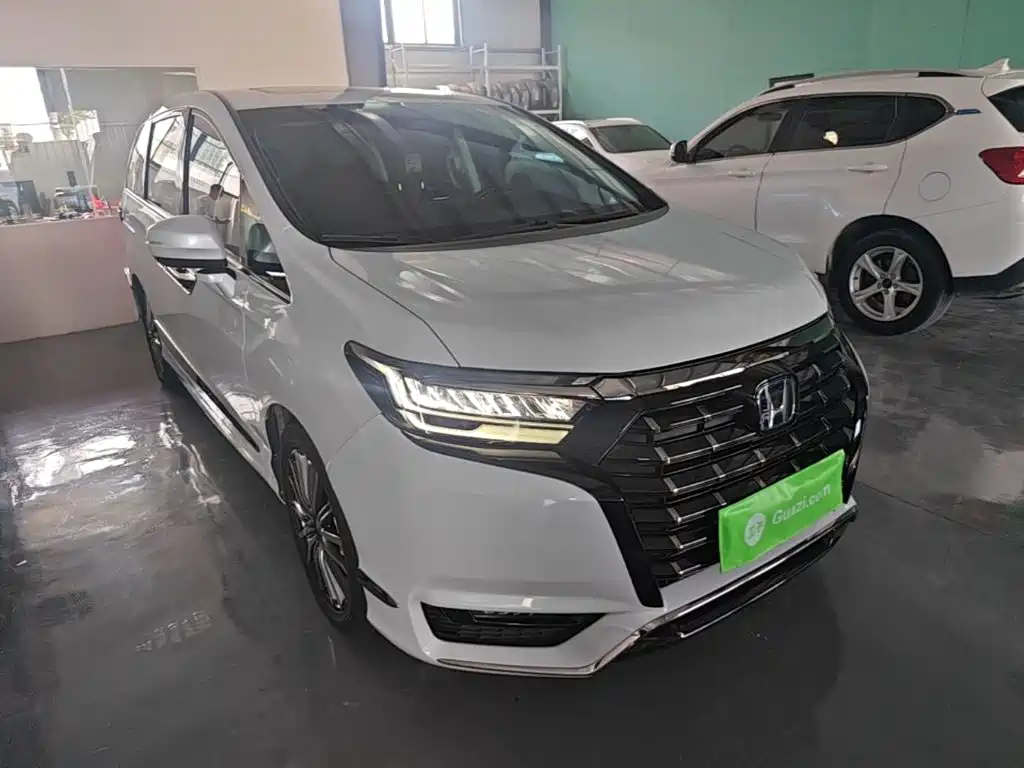 Honda Elysion — миниатюра 4