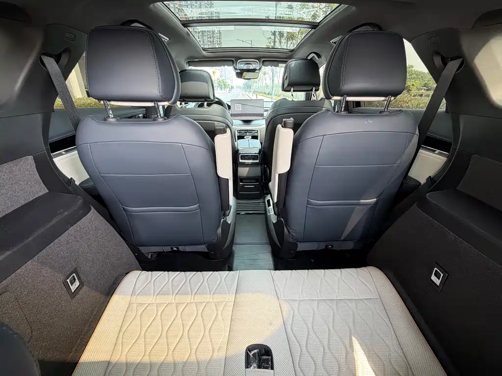 BYD Tang New Energy — миниатюра 10